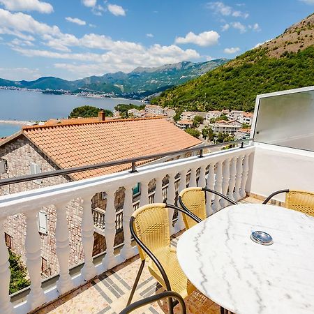 Apartments Adriatic Sveti Stefan Dış mekan fotoğraf